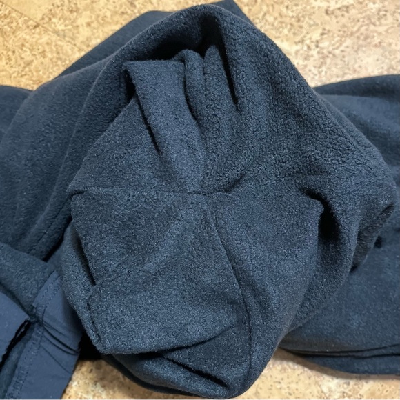 Eddie Bauer Wm's Fleece Lined Cargo Jogger Pants in Black Sz 6 - Picture 13 of 16